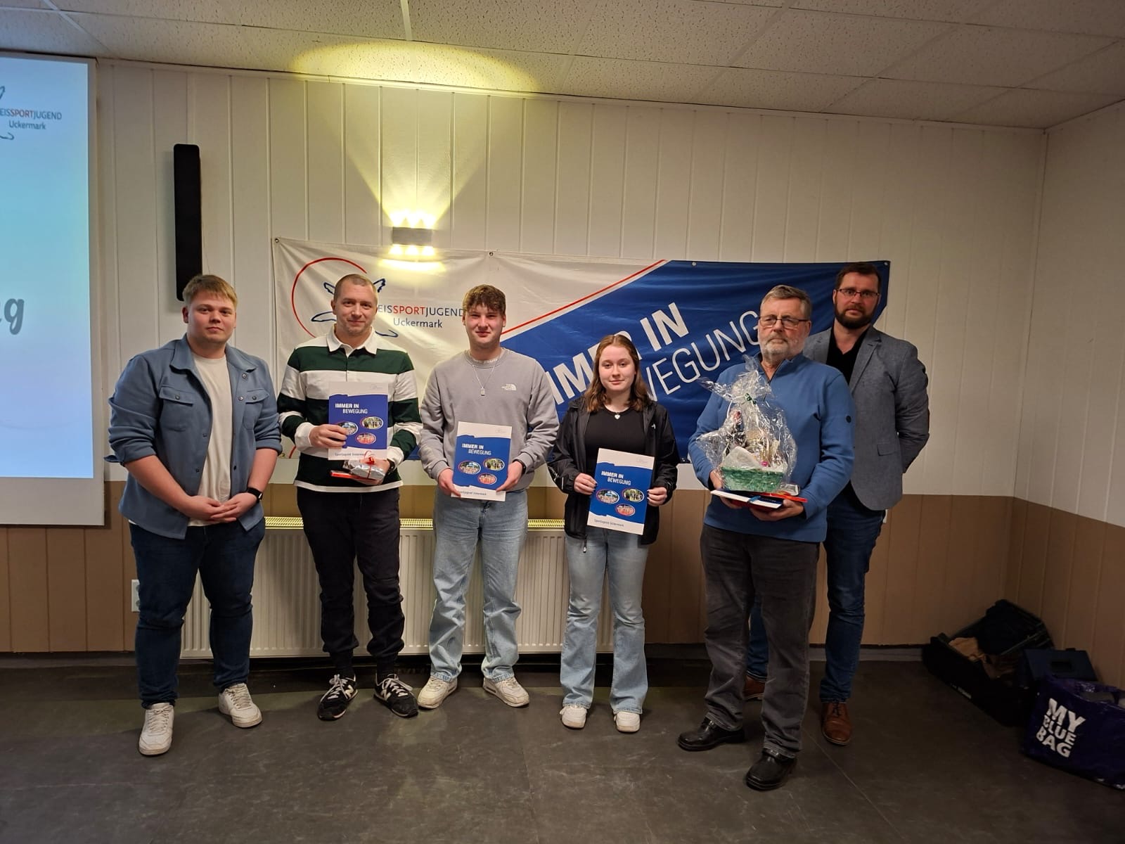 von links nach rechts: Fabian Eisenecker, Lukasz Truskowski, Keanu Franz, Anni Döring, Andreas Roggenbuck, Robert Knappe